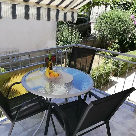 Apartament Bond With Private Parking Zadar Zewnętrze zdjęcie